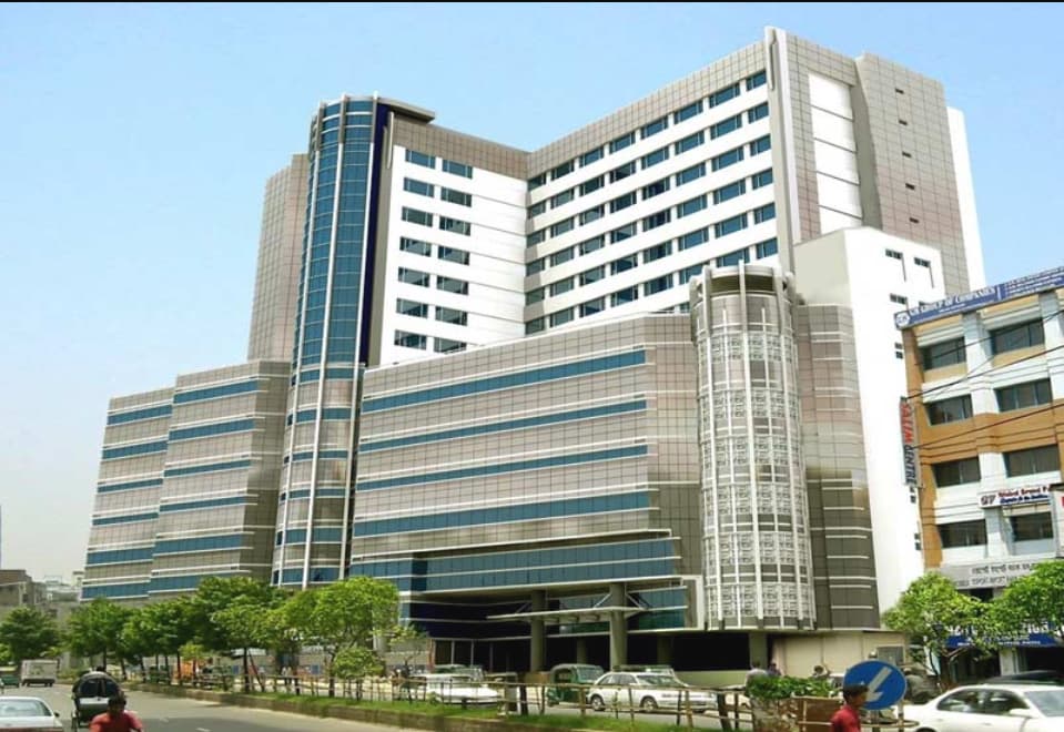 Square Hospital